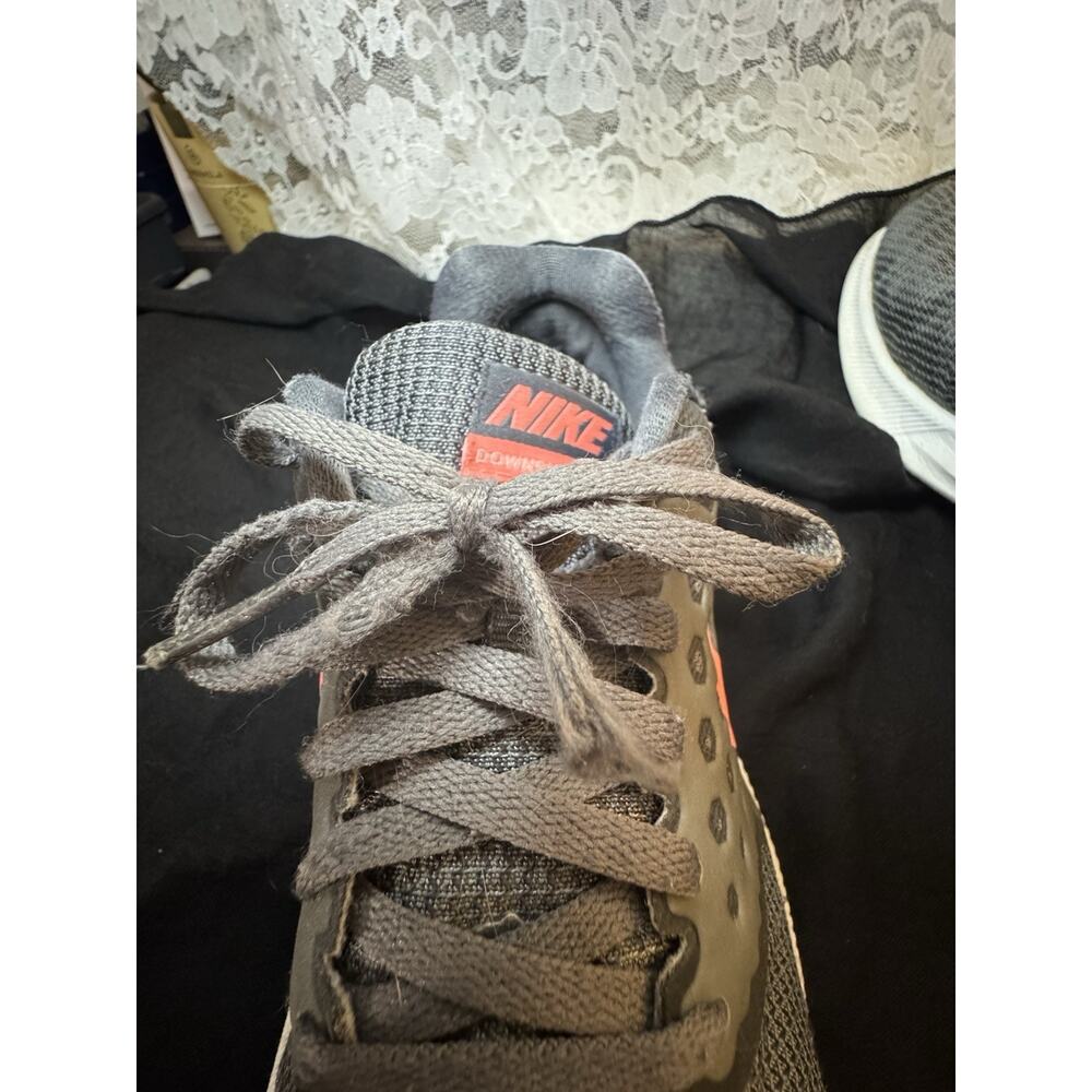 Size 7 - Nike Downshifter 7 Grey Lava Glow W - Picture 8 of 11